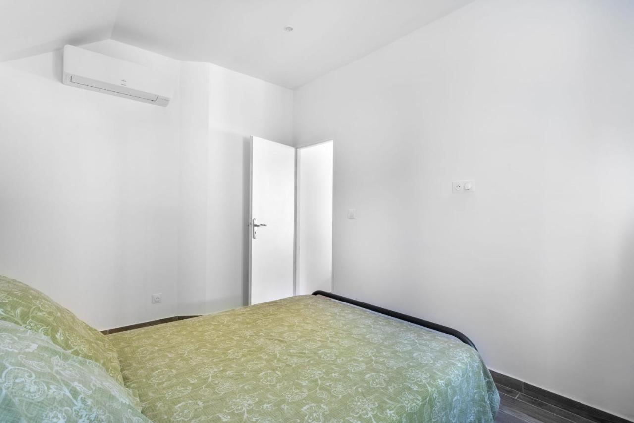 קרקראן Luxurious 1 Bedroom, Ac, Terrace, Close Beaches - Dodo Et Tartine מראה חיצוני תמונה