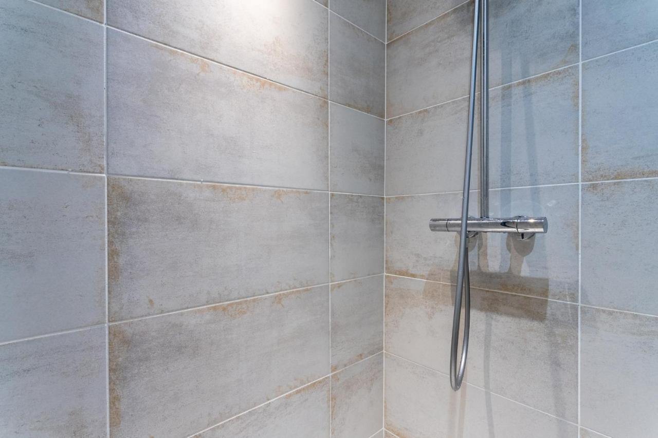 קרקראן Luxurious 1 Bedroom, Ac, Terrace, Close Beaches - Dodo Et Tartine מראה חיצוני תמונה